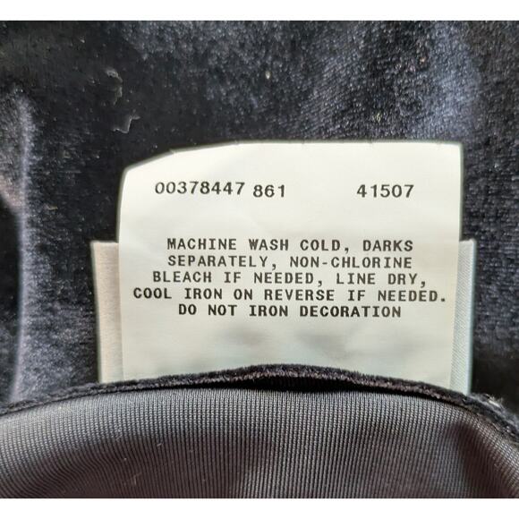 I.N. Studio Velvet Top 3X Black Red Sequined Stretch Holiday Dressy Party NEW - Picture 12 of 12